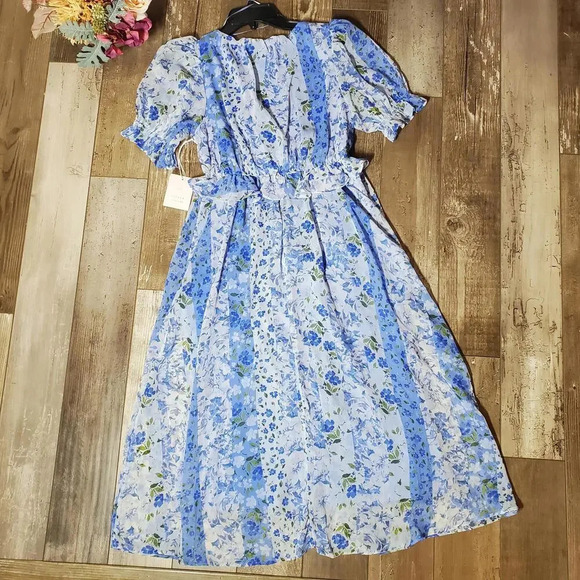 NWT LC Lauren Conrad Floral Print Pleated Empire Waist Chiffon V-Neck Midi Dress - Picture 6 of 16